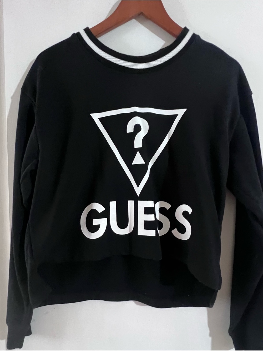 GUESS Large Black Cropped Sweatshirt with White Logo